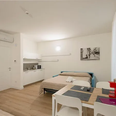 Πανσιόν Casa Novecentotre & Τεργέστη